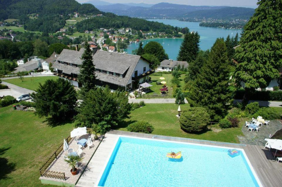 Hotel Garni Haus Am Wald Reifnitz Esterno foto