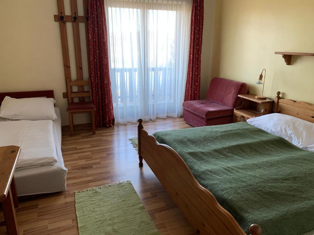 Hotel Garni Haus Am Wald Reifnitz Esterno foto